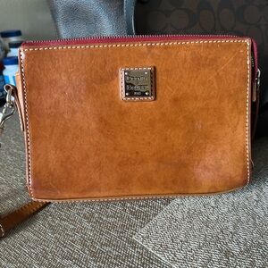 Dooney & Bourke Tan Leather Crossbody with Classic Design